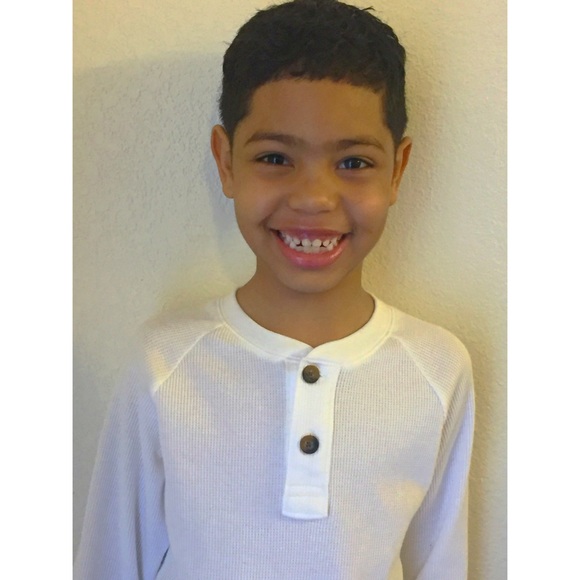 Meet your posher, April! - Picture 4 of 4